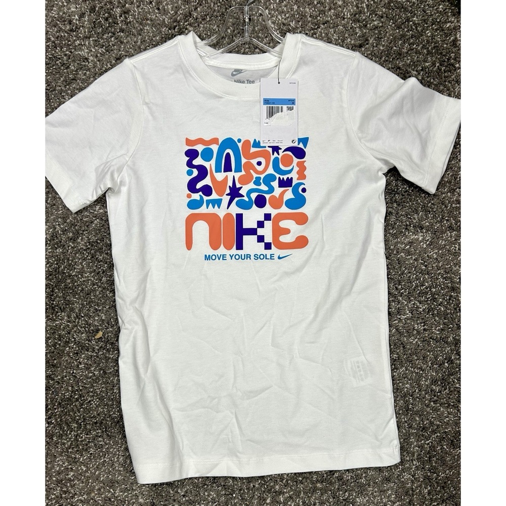 Nike Kids Medium White FN9637-100 Short Sleeve Tee Shirt (B7)